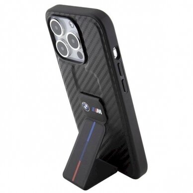 Originalus BMW dėklas Grip Stand Smooth & Carbon iPhone 15 Pro - Juodas 1